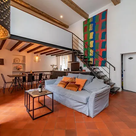 Loft Calme A La Maison Carree - Nuit A Apartment *