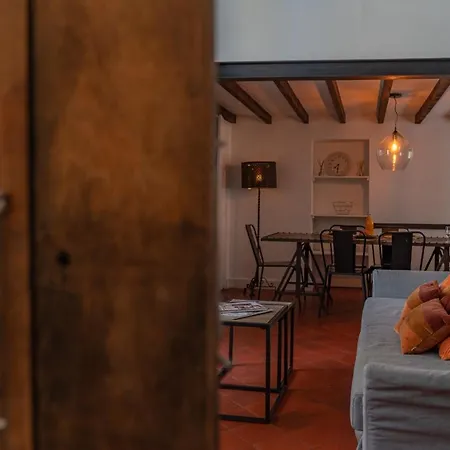 Loft Calme A La Maison Carree - Nuit A 아파트