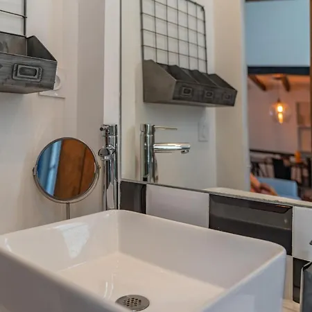 Loft Calme à La Maison Carrée - Nuit à Nîmes