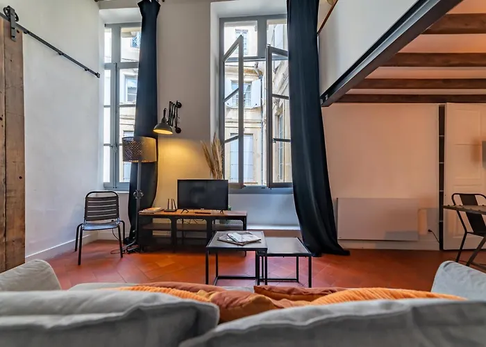 Loft Calme A La Maison Carree - Nuit A