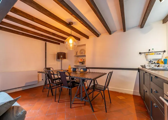 Loft Calme A La Maison Carree - Nuit A Nîmes